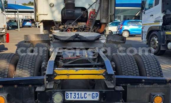 Acheter Occasion Utilitaire Caterpillar 120 Blanc à Ezulwini, Hhohho Acheter Occasion Utilitaire Caterpillar 120 Blanc à Ezulwini, Hhohho