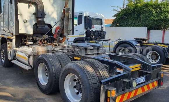 Acheter Occasion Utilitaire Caterpillar 120 Blanc à Ezulwini, Hhohho Acheter Occasion Utilitaire Caterpillar 120 Blanc à Ezulwini, Hhohho