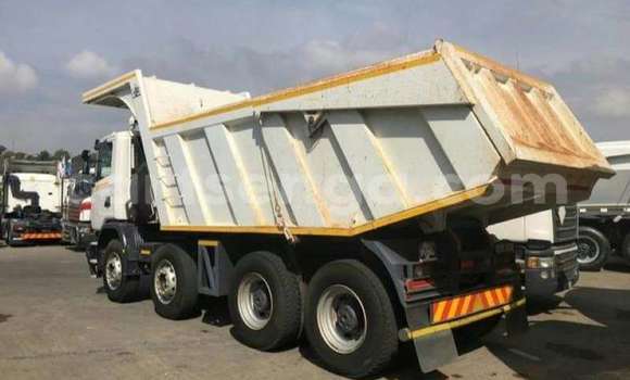 Buy Used Scania R420 White Truck in Ezulwini in Hhohho Buy Used Scania R420 White Truck in Ezulwini in Hhohho