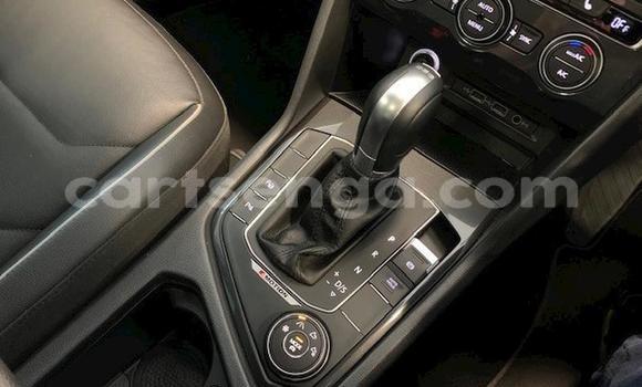 Acheter Occasion Voiture Volkswagen Golf R Beige à Mbabane, Manzini Acheter Occasion Voiture Volkswagen Golf R Beige à Mbabane, Manzini