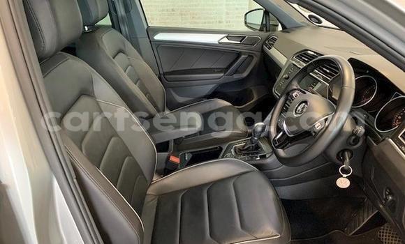 Acheter Occasion Voiture Volkswagen Golf R Beige à Mbabane, Manzini Acheter Occasion Voiture Volkswagen Golf R Beige à Mbabane, Manzini