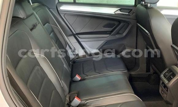 Acheter Occasion Voiture Volkswagen Golf R Beige à Mbabane, Manzini Acheter Occasion Voiture Volkswagen Golf R Beige à Mbabane, Manzini