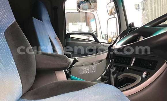 Acheter Occasion Utilitaire Nissan UD Blanc à Ezulwini, Hhohho Acheter Occasion Utilitaire Nissan UD Blanc à Ezulwini, Hhohho