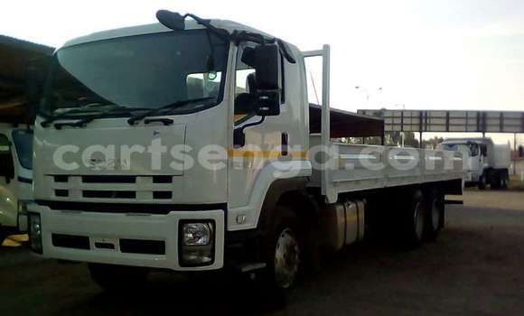 Acheter Occasion Utilitaire Isuzu FTR 850 Blanc à Ezulwini, Hhohho Acheter Occasion Utilitaire Isuzu FTR 850 Blanc à Ezulwini, Hhohho