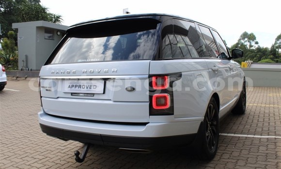 Buy Used Land Rover Range Rover White Car in Ezulwini in Hhohho Buy Used Land Rover Range Rover White Car in Ezulwini in Hhohho
