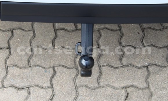 Buy Used Land Rover Range Rover White Car in Ezulwini in Hhohho Buy Used Land Rover Range Rover White Car in Ezulwini in Hhohho