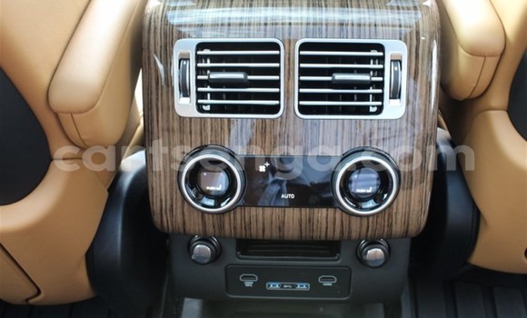 Buy Used Land Rover Range Rover White Car in Ezulwini in Hhohho Buy Used Land Rover Range Rover White Car in Ezulwini in Hhohho