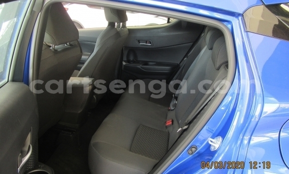 Acheter Occasion Voiture Toyota C-HR Bleu à Bulembu, Hhohho Acheter Occasion Voiture Toyota C-HR Bleu à Bulembu, Hhohho