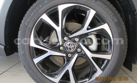 Acheter Occasion Voiture Toyota C-HR Bleu à Bulembu, Hhohho Acheter Occasion Voiture Toyota C-HR Bleu à Bulembu, Hhohho