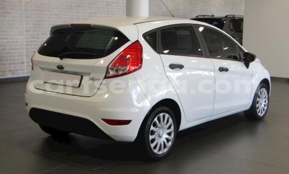 Acheter Occasion Voiture Ford Fiesta Blanc à Mbabane, Manzini Acheter Occasion Voiture Ford Fiesta Blanc à Mbabane, Manzini