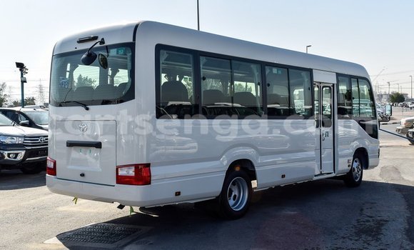 Buy Import Toyota Coaster White Car in Import - Dubai in Hhohho Buy Import Toyota Coaster White Car in Import - Dubai in Hhohho