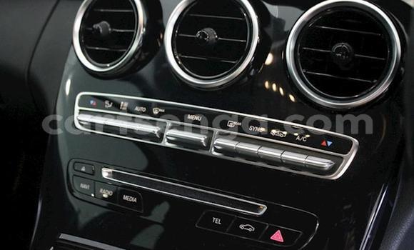 Acheter Occasion Voiture Mercedes‒Benz C–Class Blanc à Mbabane, Manzini Acheter Occasion Voiture Mercedes‒Benz C–Class Blanc à Mbabane, Manzini