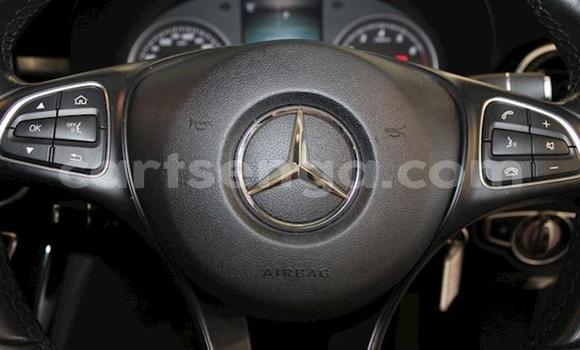 Acheter Occasion Voiture Mercedes‒Benz C–Class Blanc à Mbabane, Manzini Acheter Occasion Voiture Mercedes‒Benz C–Class Blanc à Mbabane, Manzini