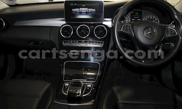 Acheter Occasion Voiture Mercedes‒Benz C–Class Blanc à Mbabane, Manzini Acheter Occasion Voiture Mercedes‒Benz C–Class Blanc à Mbabane, Manzini