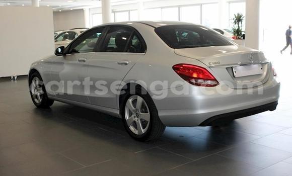 Acheter Occasion Voiture Mercedes‒Benz C–Class Blanc à Mbabane, Manzini Acheter Occasion Voiture Mercedes‒Benz C–Class Blanc à Mbabane, Manzini