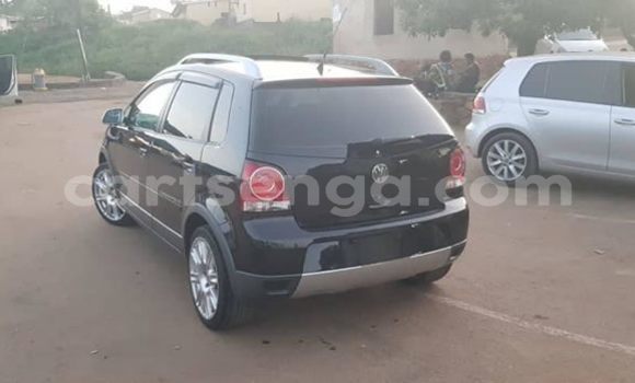 Nunua Ilio tumika Volkswagen Polo Black Gari ndani ya Manzini nchini Manzini Nunua Ilio tumika Volkswagen Polo Black Gari ndani ya Manzini nchini Manzini