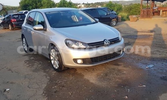 Nunua Ilio tumika Volkswagen Golf Silver Gari ndani ya Manzini nchini Manzini Nunua Ilio tumika Volkswagen Golf Silver Gari ndani ya Manzini nchini Manzini