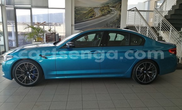 Buy Used BMW M5 Blue Car in Ezulwini in Hhohho Buy Used BMW M5 Blue Car in Ezulwini in Hhohho