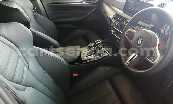 Buy Used BMW M5 Blue Car in Ezulwini in Hhohho Buy Used BMW M5 Blue Car in Ezulwini in Hhohho