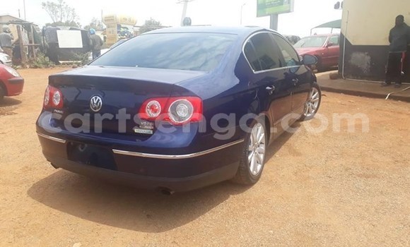 Nunua Ilio tumika Volkswagen Passat Blue Gari ndani ya Manzini nchini Manzini Nunua Ilio tumika Volkswagen Passat Blue Gari ndani ya Manzini nchini Manzini