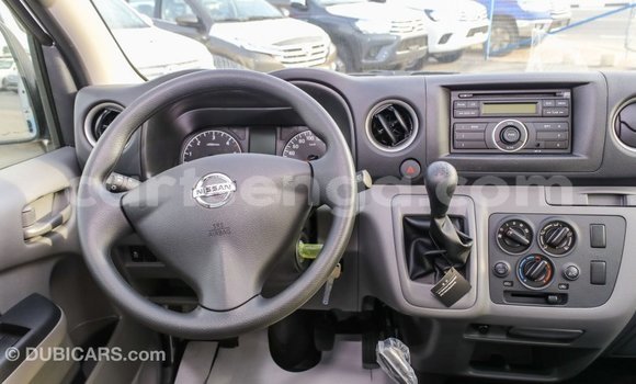 Buy Import Nissan Urvan White Car in Import - Dubai in Hhohho Buy Import Nissan Urvan White Car in Import - Dubai in Hhohho
