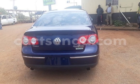 Nunua Ilio tumika Volkswagen Passat Blue Gari ndani ya Manzini nchini Manzini Nunua Ilio tumika Volkswagen Passat Blue Gari ndani ya Manzini nchini Manzini