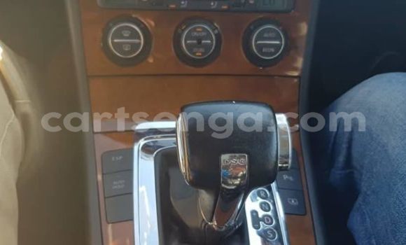 Nunua Ilio tumika Volkswagen Passat Blue Gari ndani ya Manzini nchini Manzini Nunua Ilio tumika Volkswagen Passat Blue Gari ndani ya Manzini nchini Manzini