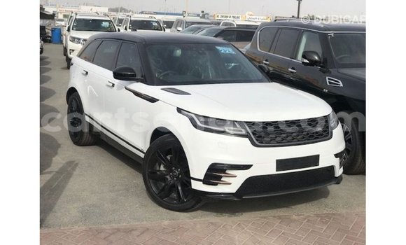 Acheter Import Voiture Land Rover Range Rover Blanc à Import - Dubai, Hhohho Acheter Import Voiture Land Rover Range Rover Blanc à Import - Dubai, Hhohho