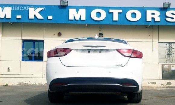 Buy Import Chrysler 200 White Car in Import - Dubai in Hhohho Buy Import Chrysler 200 White Car in Import - Dubai in Hhohho