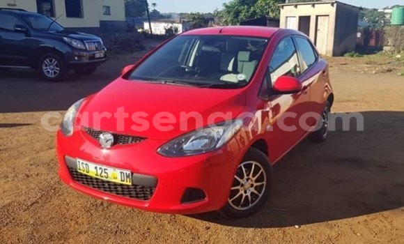 Nunua Ilio tumika Mazda Demio Red Gari ndani ya Manzini nchini Manzini Nunua Ilio tumika Mazda Demio Red Gari ndani ya Manzini nchini Manzini
