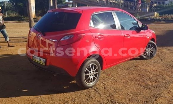 Nunua Ilio tumika Mazda Demio Red Gari ndani ya Manzini nchini Manzini Nunua Ilio tumika Mazda Demio Red Gari ndani ya Manzini nchini Manzini