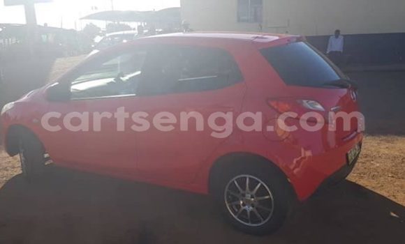 Nunua Ilio tumika Mazda Demio Red Gari ndani ya Manzini nchini Manzini Nunua Ilio tumika Mazda Demio Red Gari ndani ya Manzini nchini Manzini