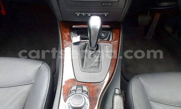 Nunua Ilio tumika BMW 3–Series Black Gari ndani ya Manzini nchini Manzini Nunua Ilio tumika BMW 3–Series Black Gari ndani ya Manzini nchini Manzini