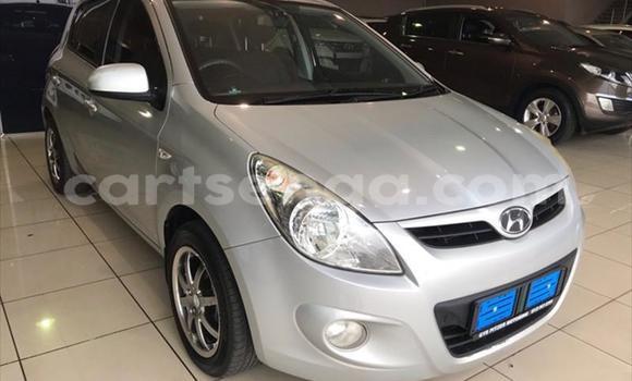 Buy Used Hyundai i20 Silver Car in Bhunya in Manzini Buy Used Hyundai i20 Silver Car in Bhunya in Manzini