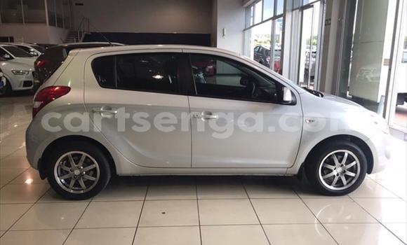 Buy Used Hyundai i20 Silver Car in Bhunya in Manzini Buy Used Hyundai i20 Silver Car in Bhunya in Manzini