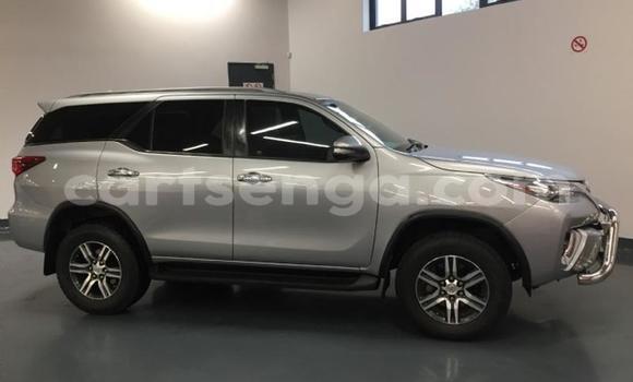 Buy Used Toyota Fortuner Silver Car in Mbabane in Manzini Buy Used Toyota Fortuner Silver Car in Mbabane in Manzini