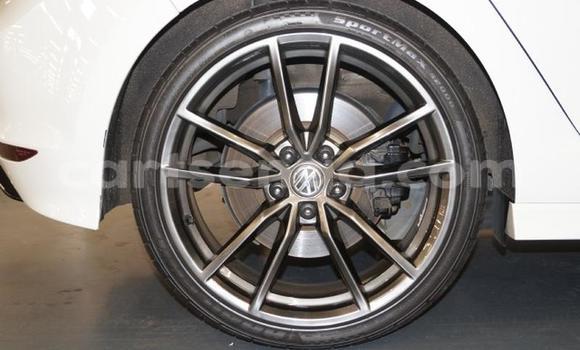 Acheter Occasion Voiture Volkswagen Golf R Blanc à Mbabane, Manzini Acheter Occasion Voiture Volkswagen Golf R Blanc à Mbabane, Manzini