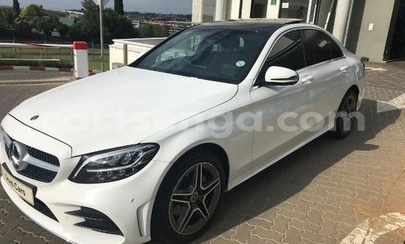 Acheter Occasion Voiture Mercedes‒Benz C–Class Blanc à Manzini, Manzini Acheter Occasion Voiture Mercedes‒Benz C–Class Blanc à Manzini, Manzini