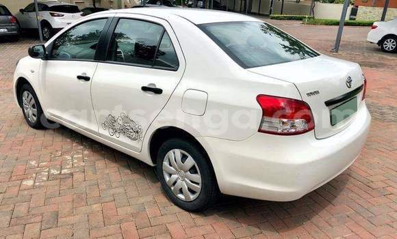 Acheter Occasion Voiture Toyota Yaris Blanc à Manzini, Manzini Acheter Occasion Voiture Toyota Yaris Blanc à Manzini, Manzini