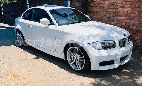 Nunua Ilio tumika BMW 1–Series White Gari ndani ya Manzini nchini Manzini Nunua Ilio tumika BMW 1–Series White Gari ndani ya Manzini nchini Manzini