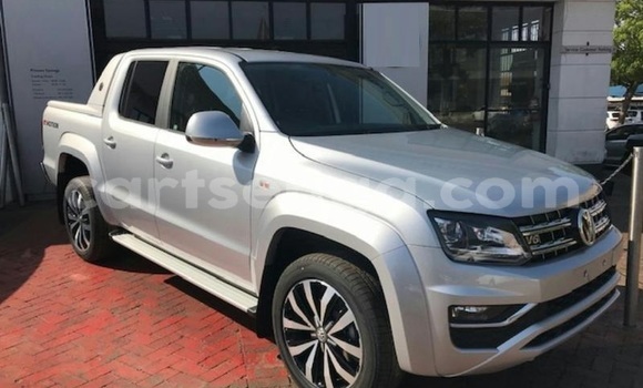 Buy Used Volkswagen Amarok Silver Car in Bhunya in Manzini Buy Used Volkswagen Amarok Silver Car in Bhunya in Manzini