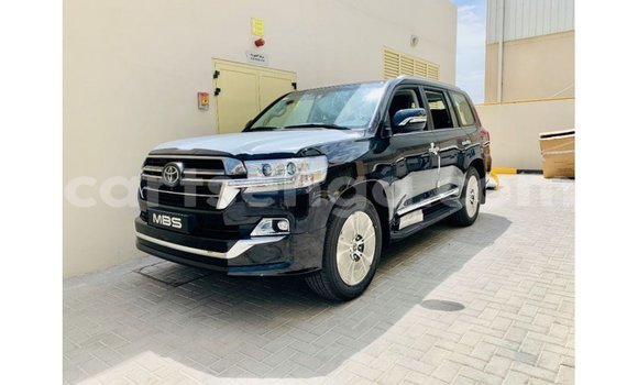 Nunua Imported Toyota Land Cruiser Black Gari ndani ya Import - Dubai nchini Hhohho Nunua Imported Toyota Land Cruiser Black Gari ndani ya Import - Dubai nchini Hhohho