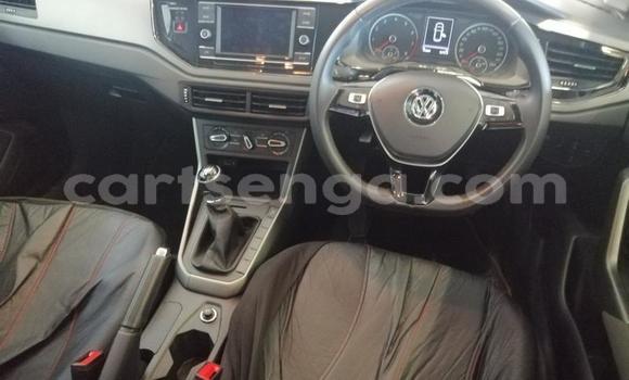 Nunua Ilio tumika Volkswagen Polo White Gari ndani ya Manzini nchini Manzini Nunua Ilio tumika Volkswagen Polo White Gari ndani ya Manzini nchini Manzini