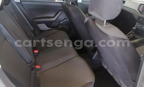 Nunua Ilio tumika Volkswagen Polo White Gari ndani ya Manzini nchini Manzini Nunua Ilio tumika Volkswagen Polo White Gari ndani ya Manzini nchini Manzini