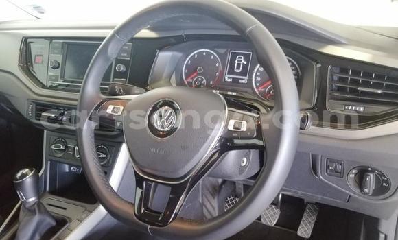 Nunua Ilio tumika Volkswagen Polo White Gari ndani ya Manzini nchini Manzini Nunua Ilio tumika Volkswagen Polo White Gari ndani ya Manzini nchini Manzini
