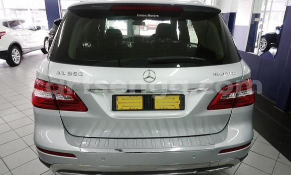 Acheter Occasion Voiture Mercedes‒Benz ML–Class Gris à Big Bend, Lubombo Acheter Occasion Voiture Mercedes‒Benz ML–Class Gris à Big Bend, Lubombo