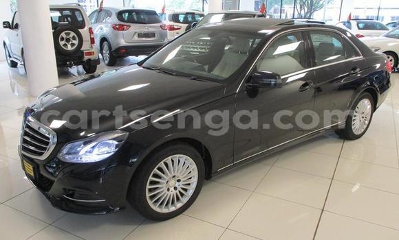 Acheter Occasion Voiture Mercedes‒Benz E–Class Noir à Manzini, Manzini Acheter Occasion Voiture Mercedes‒Benz E–Class Noir à Manzini, Manzini