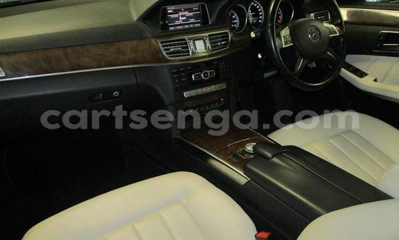 Acheter Occasion Voiture Mercedes‒Benz E–Class Noir à Manzini, Manzini Acheter Occasion Voiture Mercedes‒Benz E–Class Noir à Manzini, Manzini
