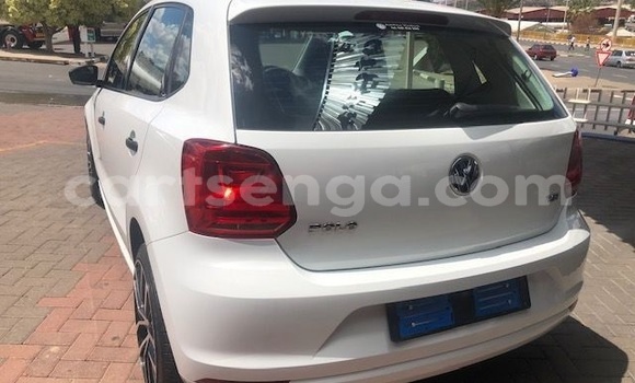 Buy Used Volkswagen Polo White Car in Kwaluseni in Manzini Buy Used Volkswagen Polo White Car in Kwaluseni in Manzini