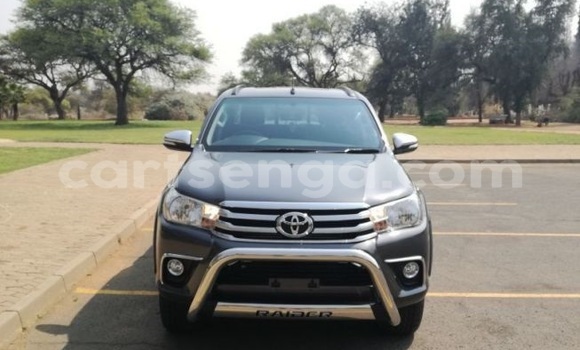 Buy Used Toyota Hilux Black Car in Hlatikulu in Shiselweni District Buy Used Toyota Hilux Black Car in Hlatikulu in Shiselweni District